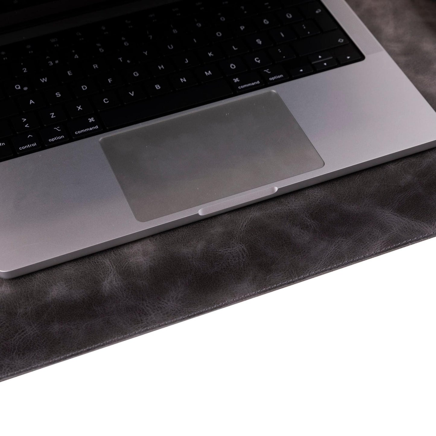 Rawlins Full-Grain Leather Desk Pad — Executive Desktop Mat